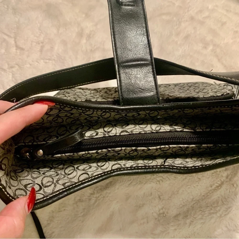 Shoulder Bag Like New Grey Canvas Black Vegan Leather Trim Circular Silver - Picture 7 of 16